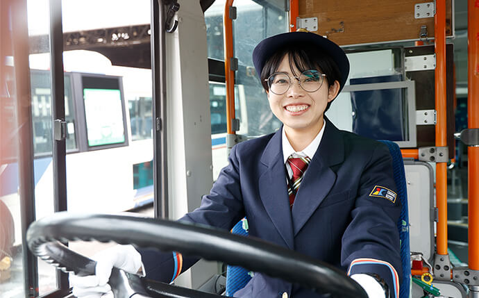 女性運転士の活躍