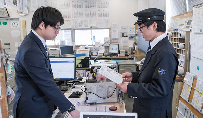 運転士との対面点呼の執行